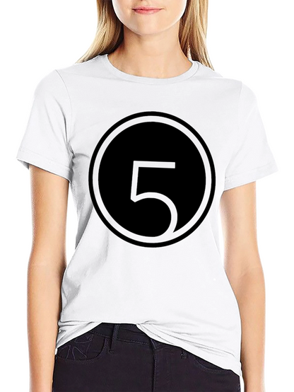 Number 5 Circle Graphic Tee - Stylish Menswear