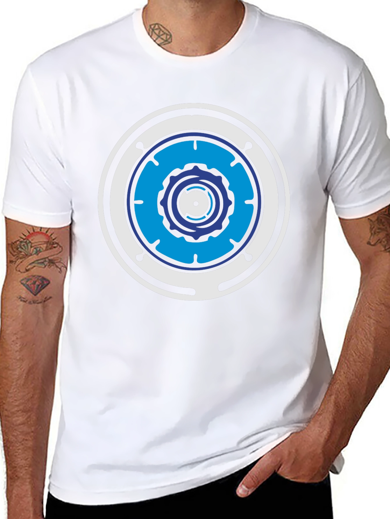 Circle Graphic T-Shirt - Casual Wear