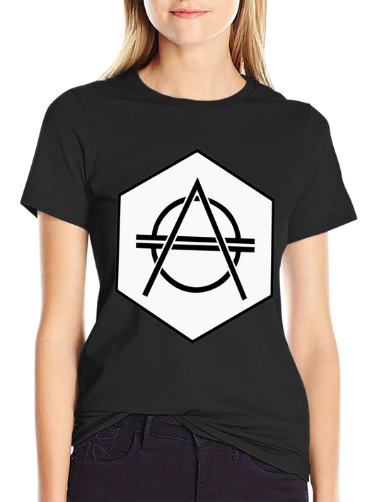 Geometric Hexagon Graphic Tee - Stylish Black T-Shirt