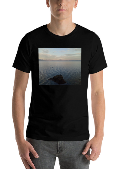 Ocean View Graphic Tee - Relaxed Fit