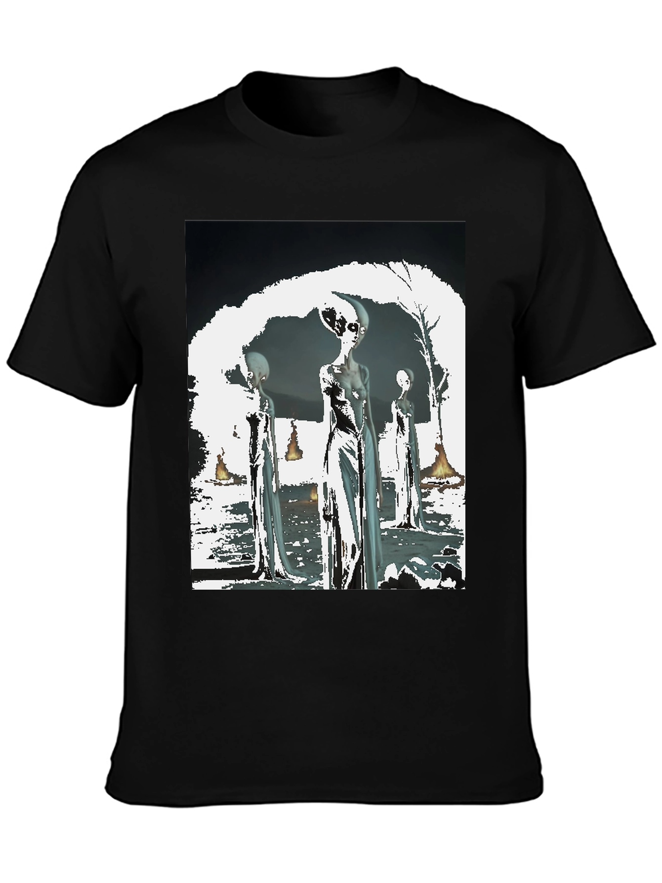 Alien Graphic Tee - Sci-Fi Style Black T-Shirt